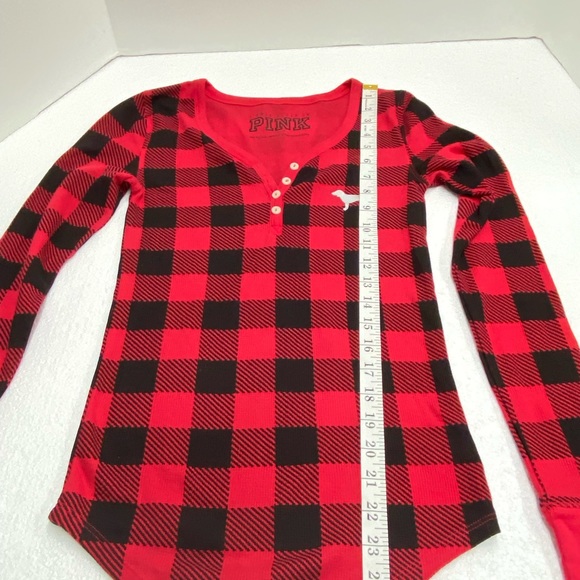 Pink Victoria’s Secret pajama top red and black plaid size X small 4 buttons - Picture 4 of 9